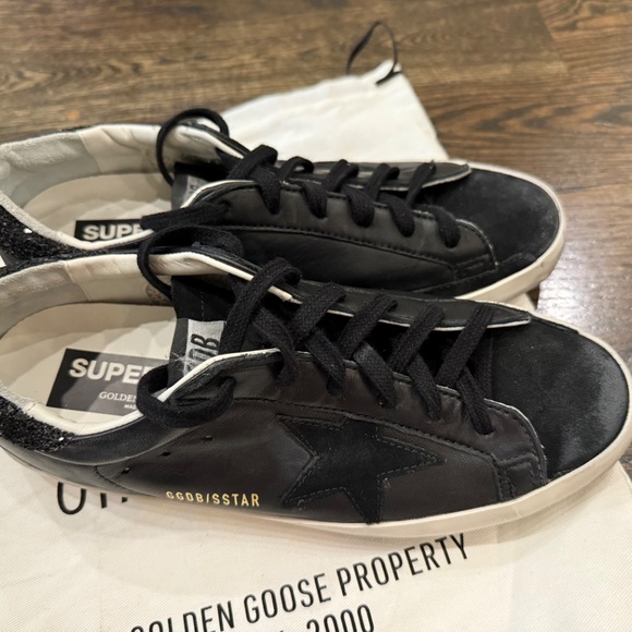 Brand New: Golden Goose Sneakers Size 40 - Picture 4 of 7